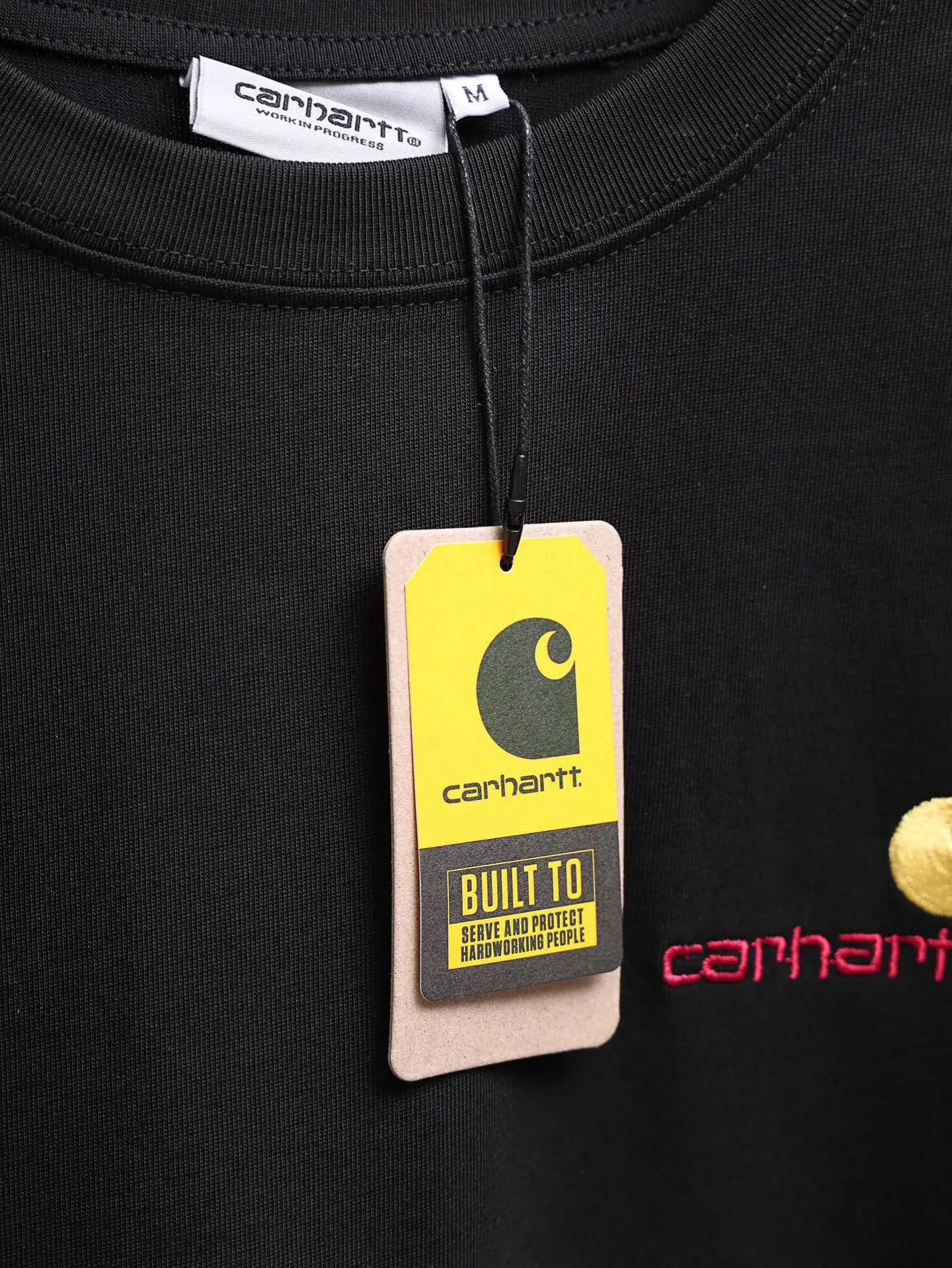 Carhartt 2꯭0꯭2꯭6 new spring and summer models ❤️ original ⌚️ high version Carhartt fabric is made of high-density pure cotton, does not deform and does not shrink. Process introduction: double thread movement. The chest logo uses high-quality embroidery🪡 technology. Color: Black SIZE: M-XXL